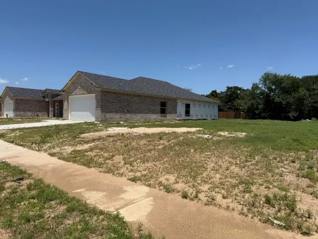 10118 Budtime Lane, Dallas, TX 75217 - Image #3