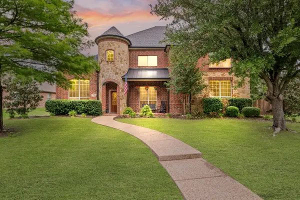 766 Pebble Creek Lane, Rockwall, TX 75032