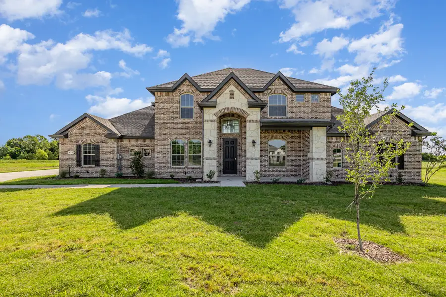 670 Wales Court, Waxahachie, TX 75167 - Image #2