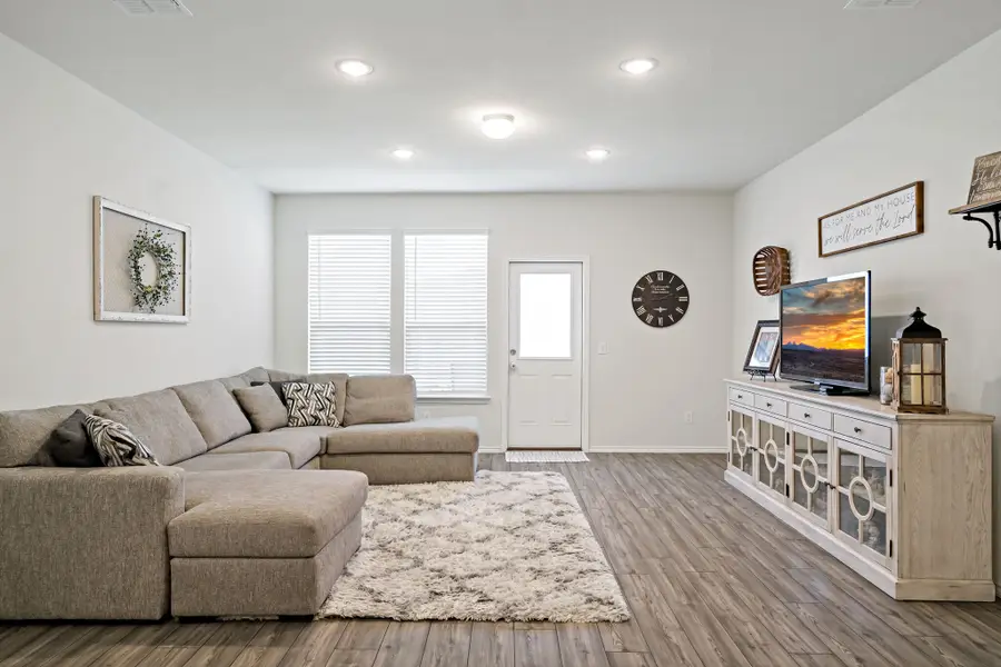 1703 Albatross Road, Princeton, TX 75407 - Image #3