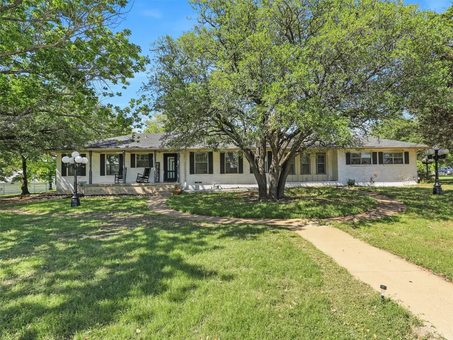 2802 Cinnamon Springs Road, Glenn Heights, TX 75154 - Image #2