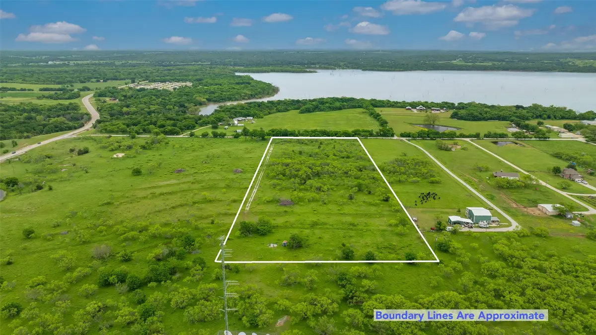 185 Triangle Road, Valley View, TX 76272 - Image #1