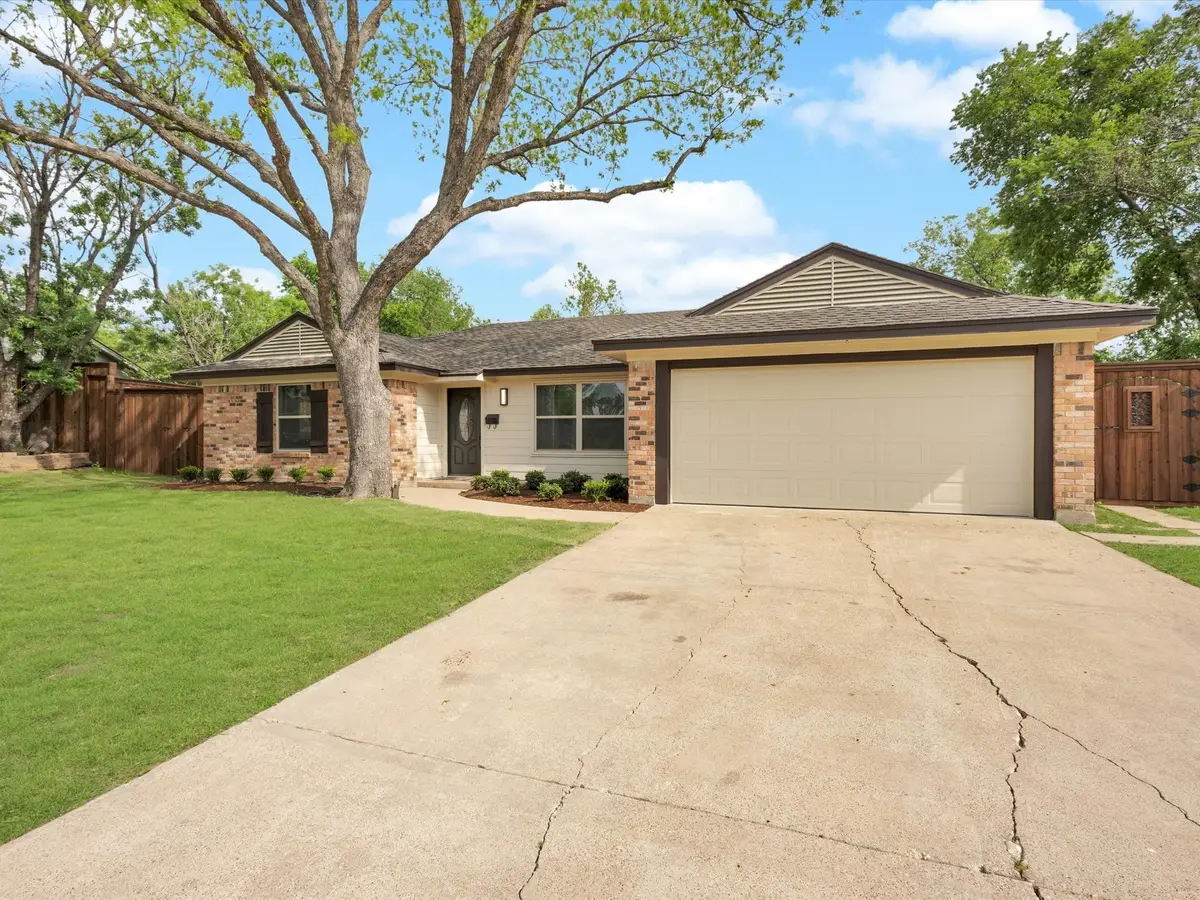2834 Sunny Hill Lane, Farmers Branch, TX 75234 - Image #1