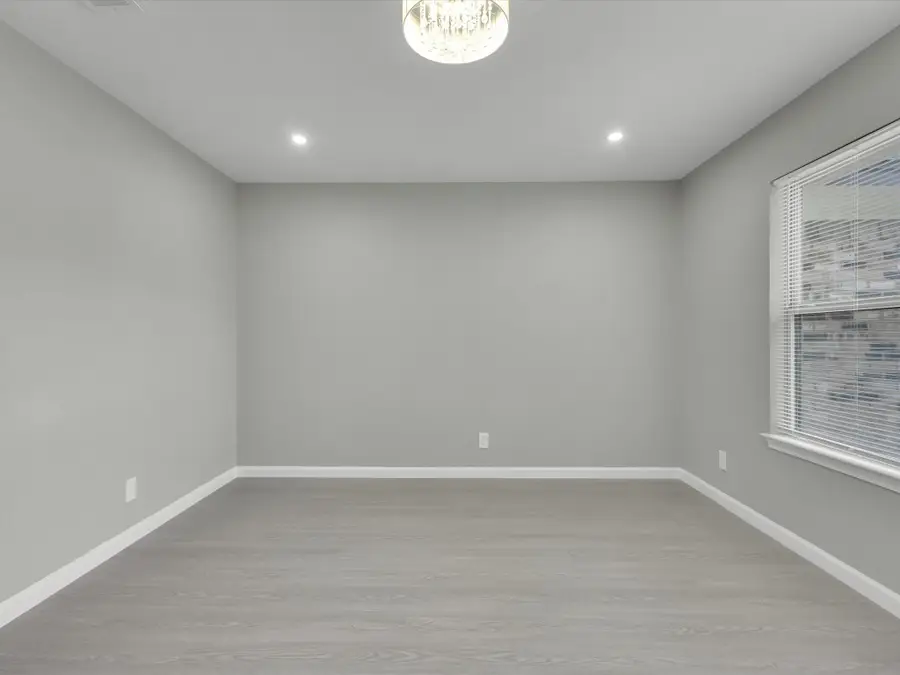 2834 Sunny Hill Lane, Farmers Branch, TX 75234 - Image #3