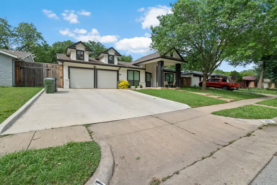 1411 Harvest Hill Lane, Arlington, TX 76014 - Image #2