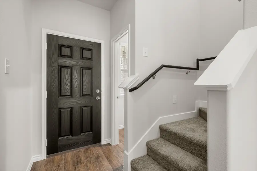 933 Rocket Plane Drive, Fort Worth, TX 76131 - Image #3