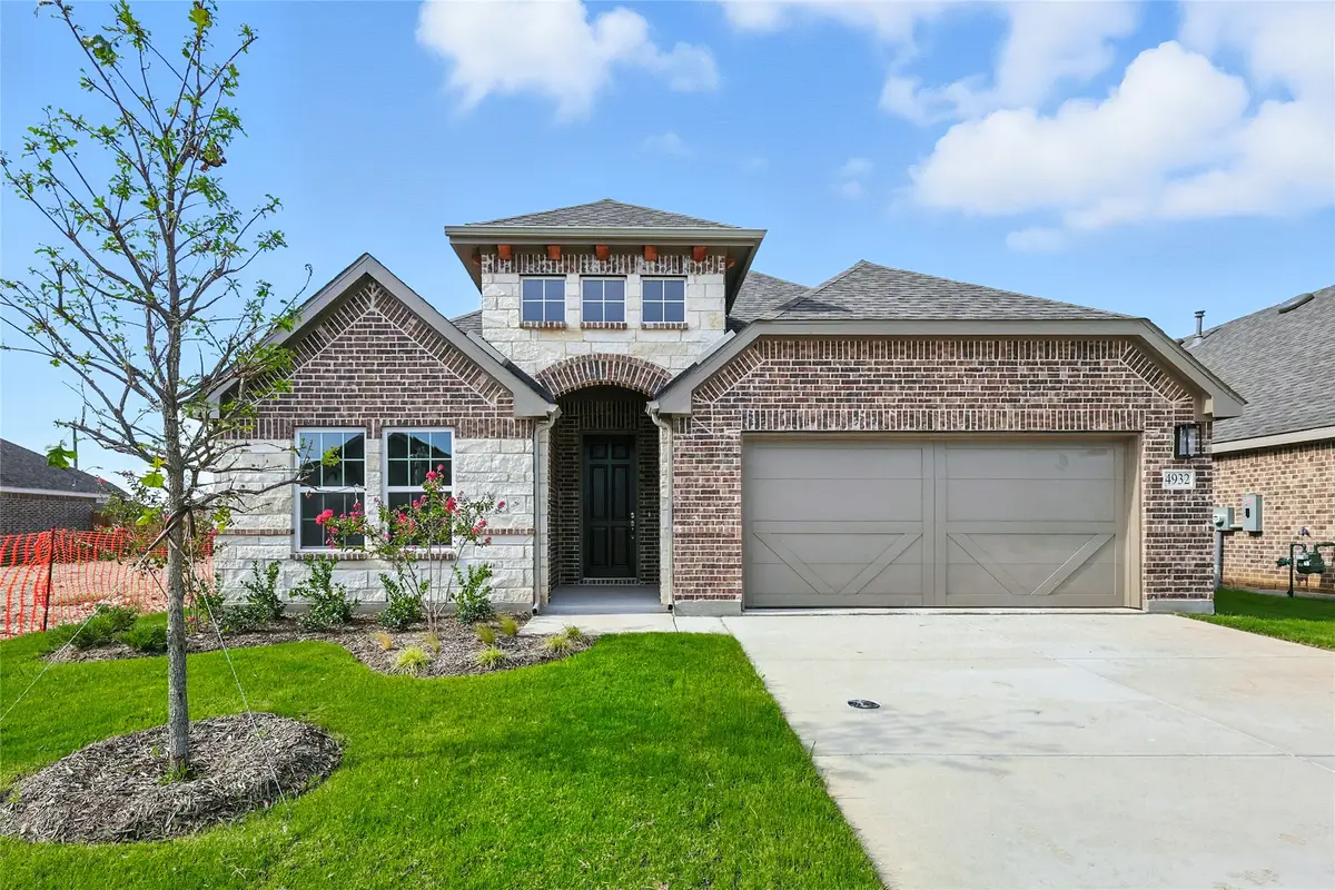 4932 Hitching Post Drive, Fort Worth, TX 76036 - Image #1