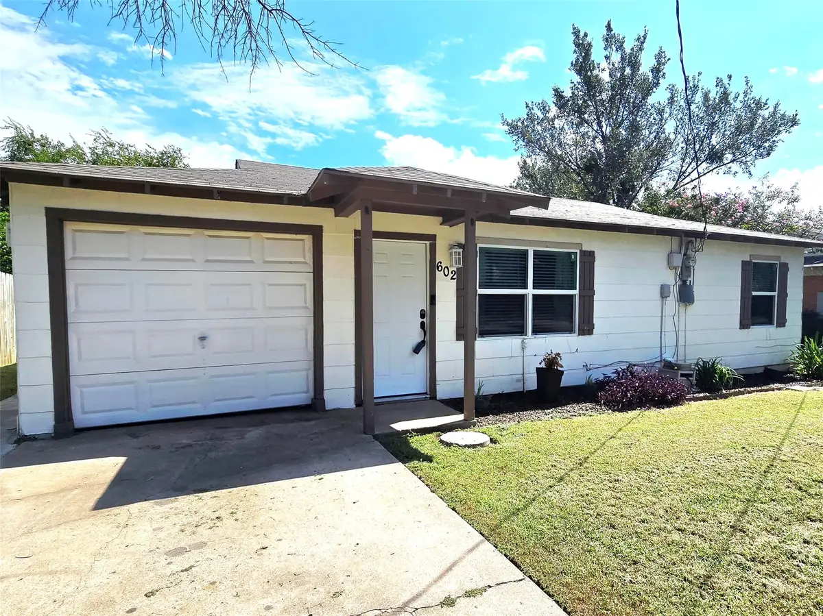 602 N Cates Street, Decatur, TX 76234 - #1