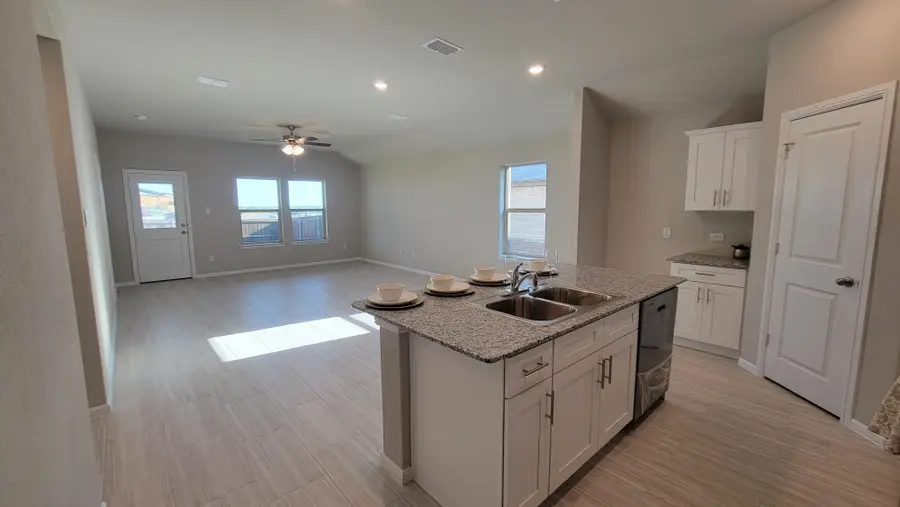 9429 Mint Hill Drive, Fort Worth, TX 76108 - Image #3