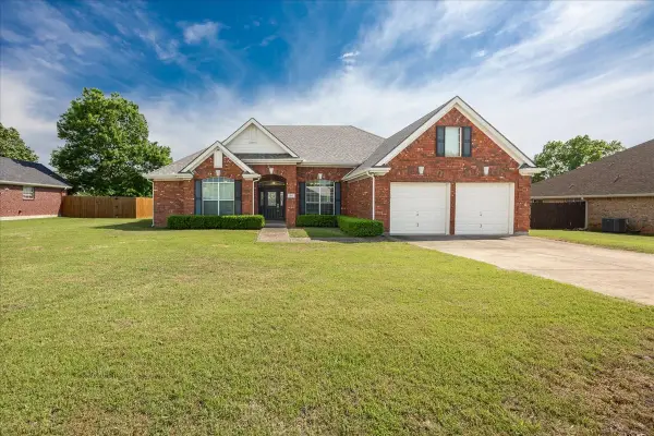 265 Old Spanish Trail, Valley View, TX 76272