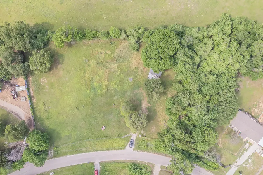 237 Overland Trail, Azle, TX 76020 - Image #2