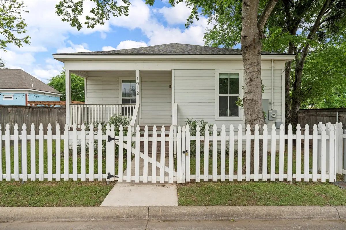 1012 Burnett Avenue, Waco, TX 76706 - Image #1