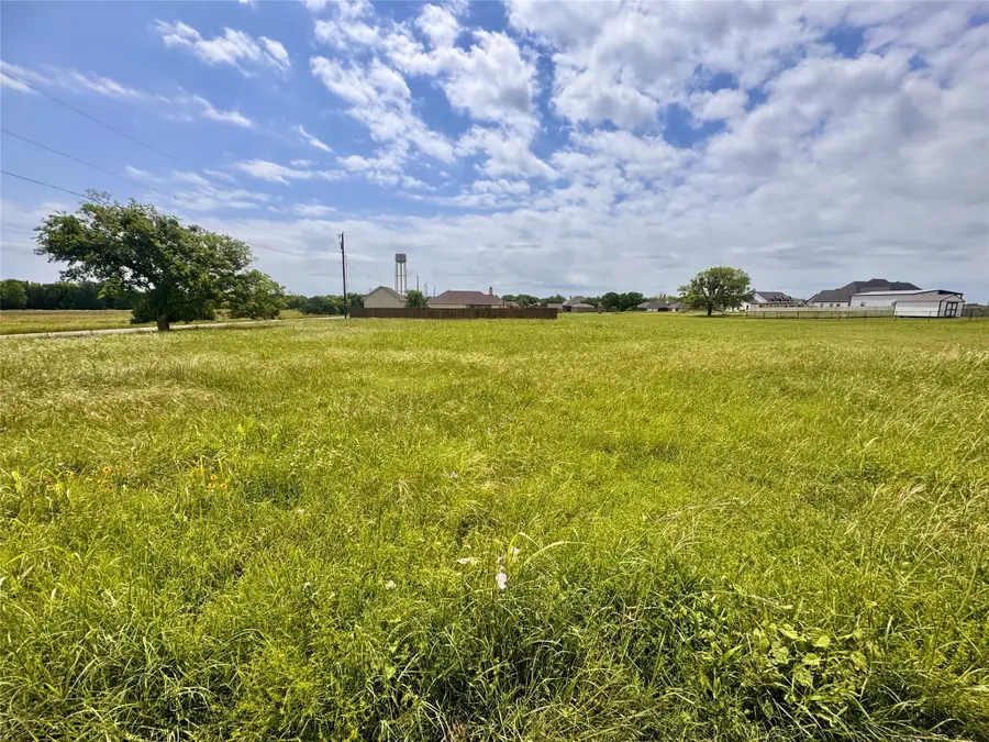 11 Pareya Circle, West, TX 76691 - Image #3