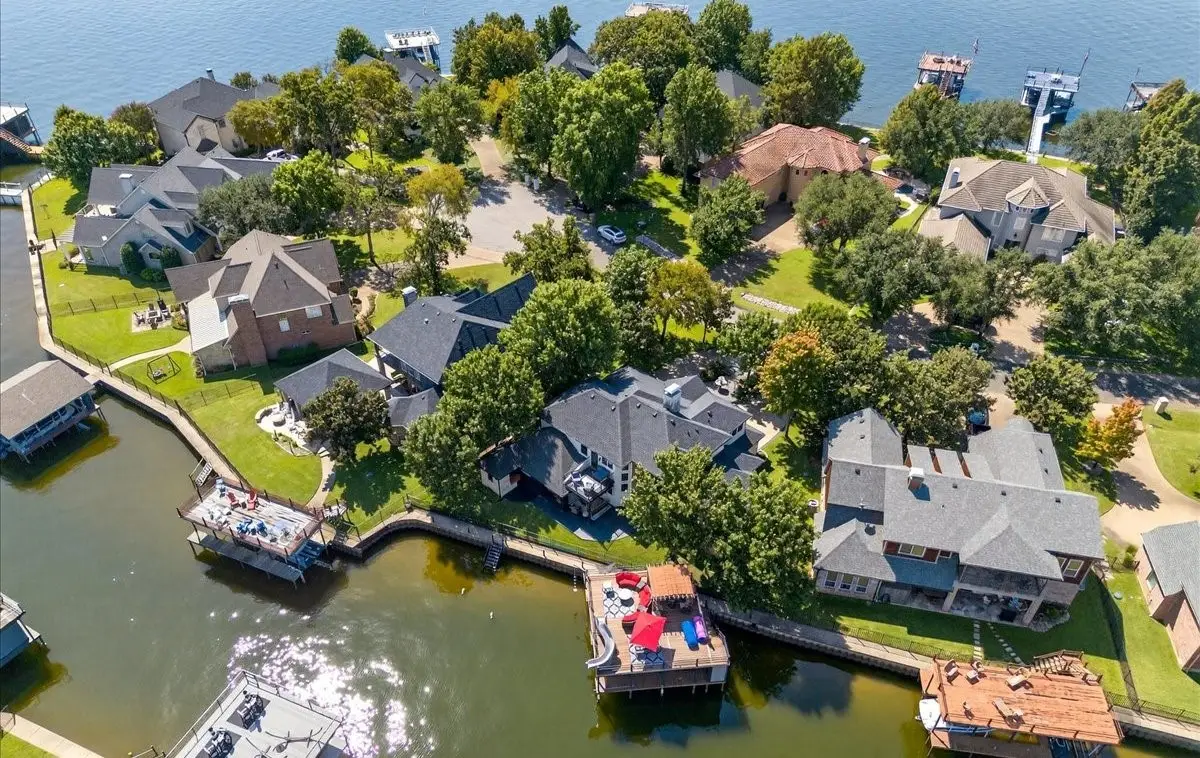 115 Saint Annes Drive, Mabank, TX 75156 - #1