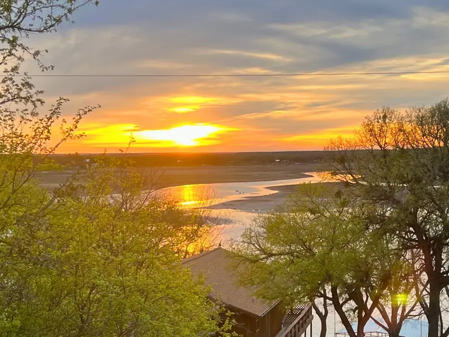 6912 Ireland Drive, Brownwood, TX 76801 - Image #2