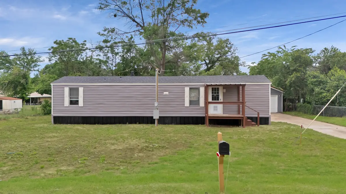 7305 Goodman Lane, Azle, TX 76020 - #1