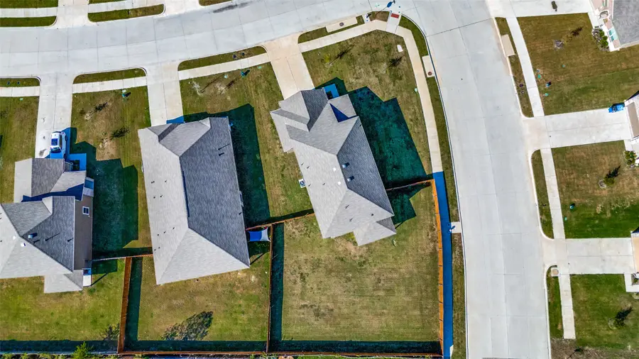 400 Livingston Drive, Desoto, TX 75115 - Image #2