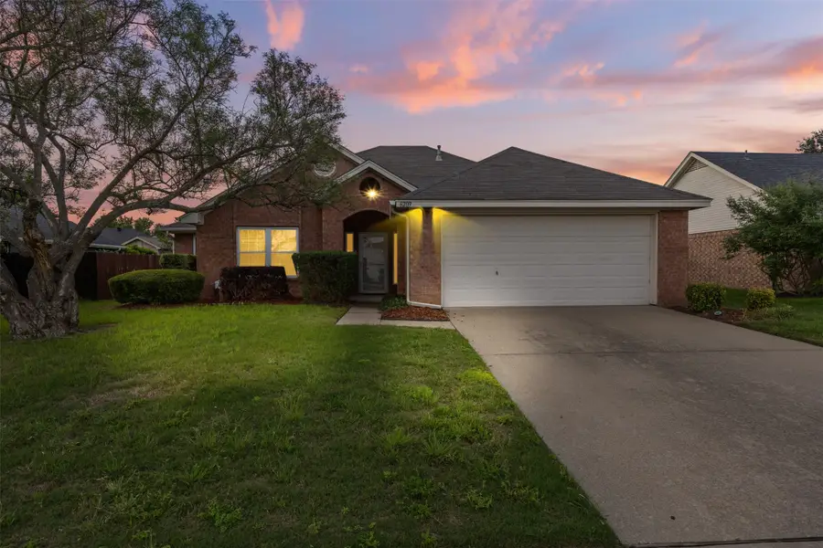 6209 Peach Tree Drive, Midlothian, TX 76065 - Image #2