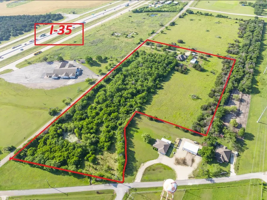 4037 Old Dallas Road, Elm Mott, TX 76640 - Image #2