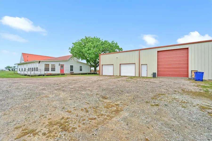3138 Scarbrough Road, Sadler, TX 76264 - Image #3