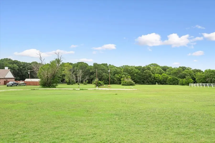 4999 Lake Felton Parkway, Mart, TX 76664 - Image #3