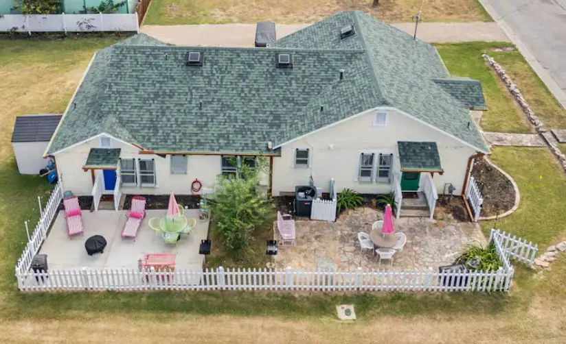 215 S Lambert Street, Granbury, TX 76048 - Image #3