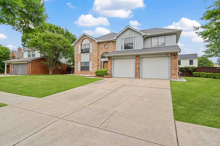 303 Hopewell Street, Grand Prairie, TX 75052 - Image #2