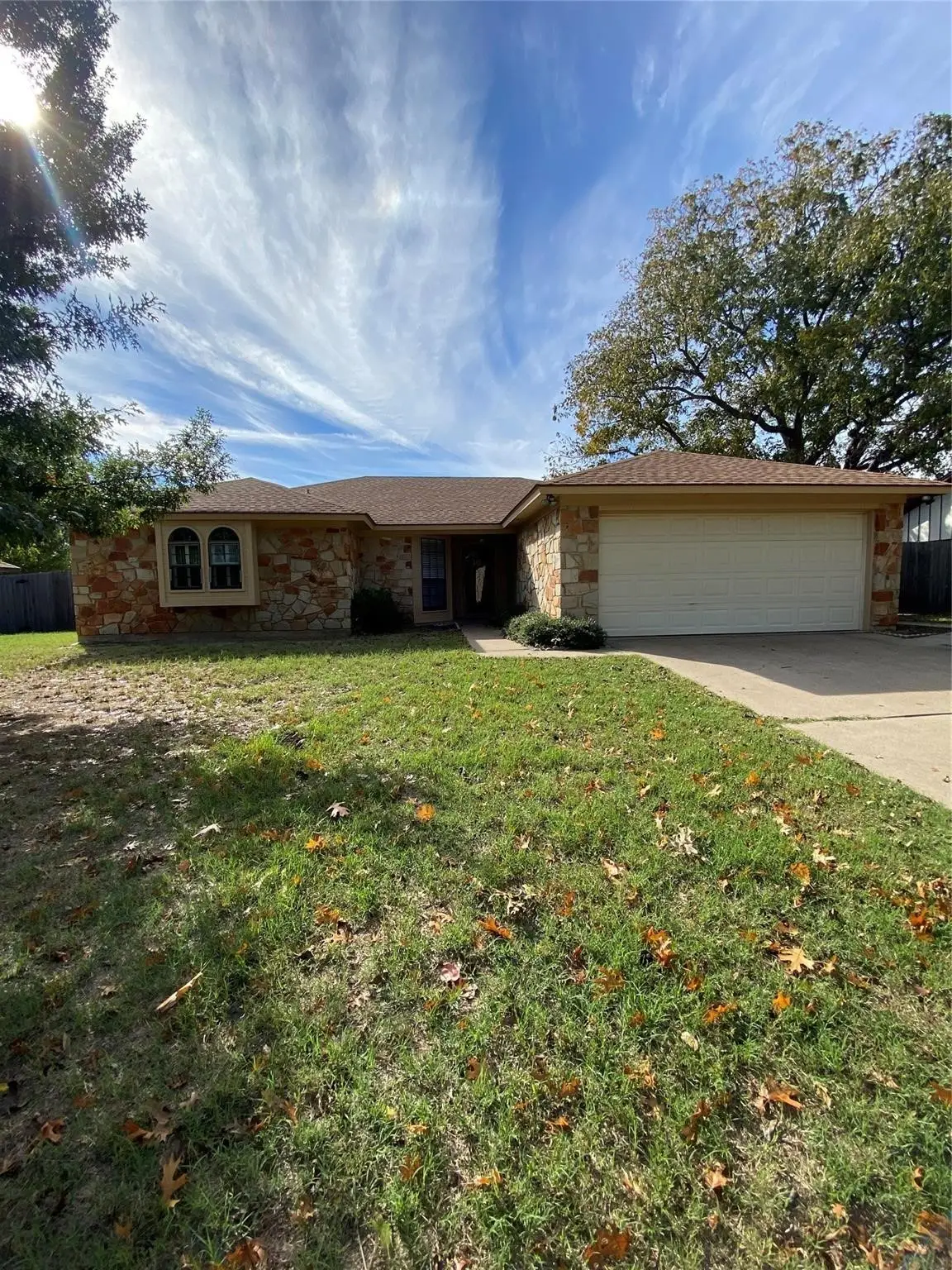 1124 Dove Hollow Road, Granbury, TX 76048 - Image #1