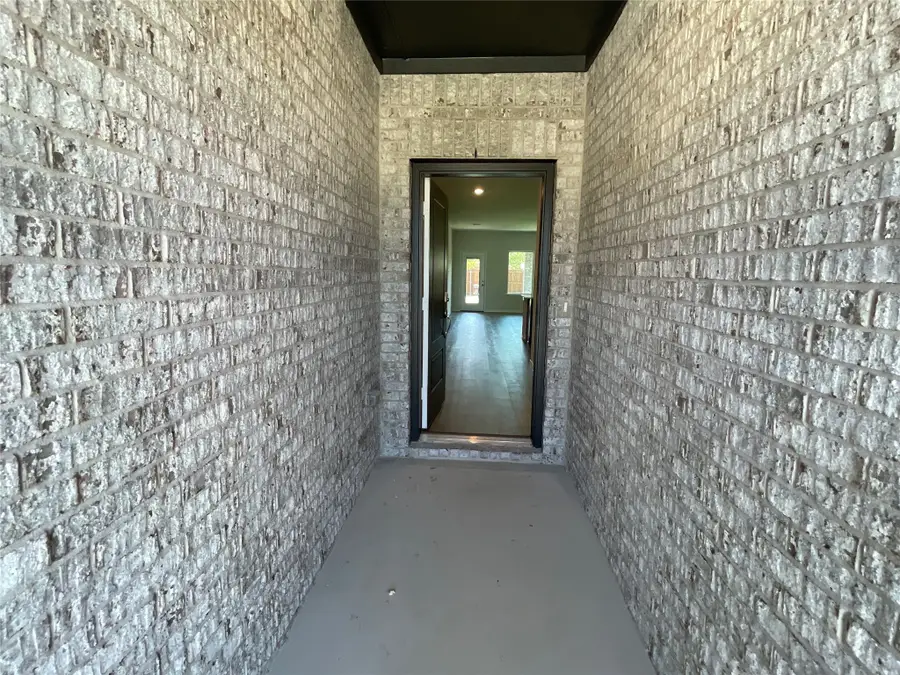 564 Clear Rain Street, Lavon, TX 75166 - Image #2