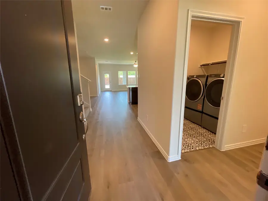 564 Clear Rain Street, Lavon, TX 75166 - Image #3