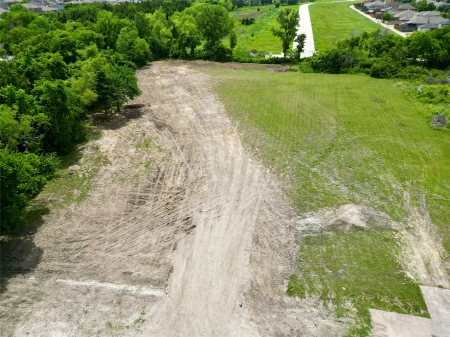 4213 Elkins Avenue, Lancaster, TX 75134 - Image #2