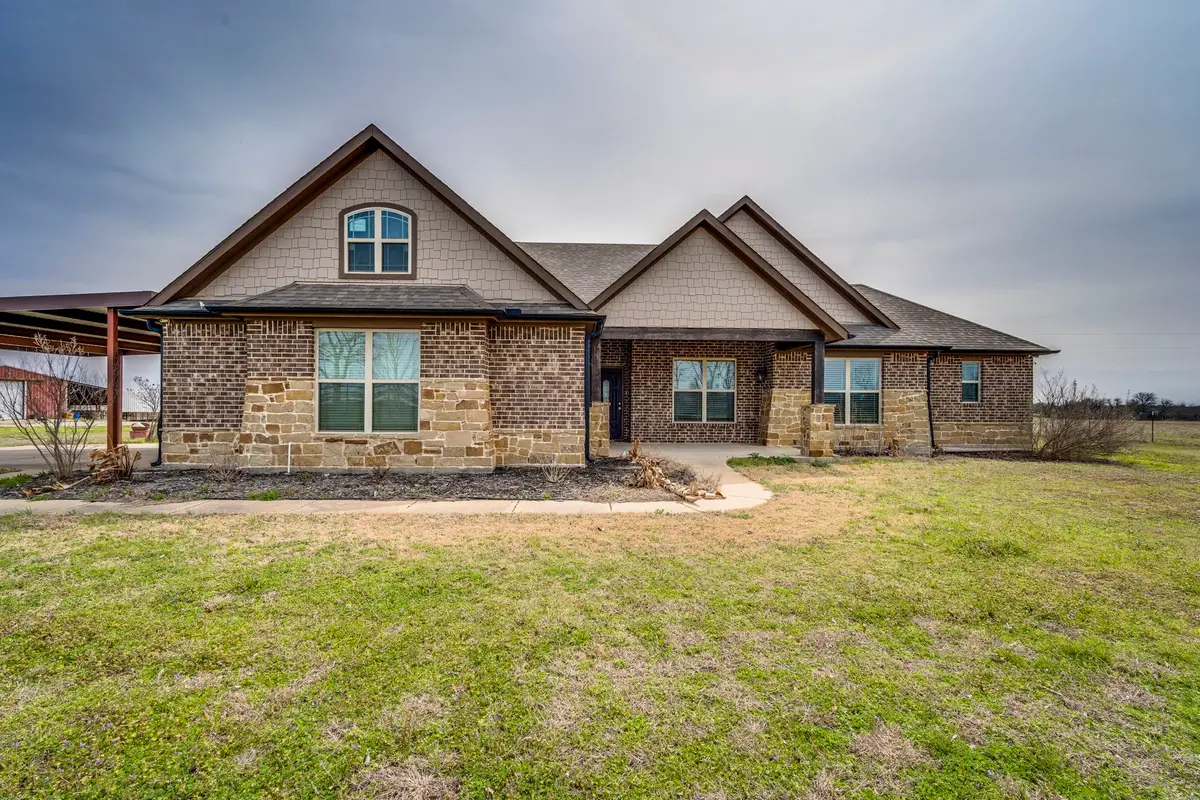 901 Hoyt Road, Waxahachie, TX 75167 - Image #1