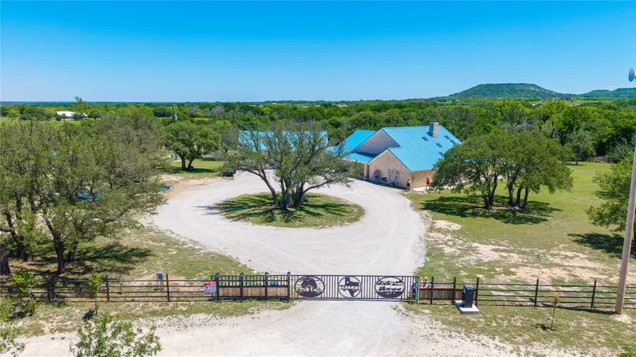 3612 Hwy 1689, Comanche, TX 76442 - Image #2