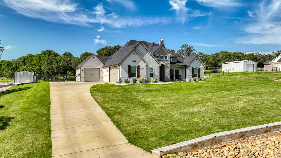 4012 Conejo Court, Poolville, TX 76487 - Image #2