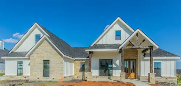 180 Water View Lane, Robinson, TX 76706