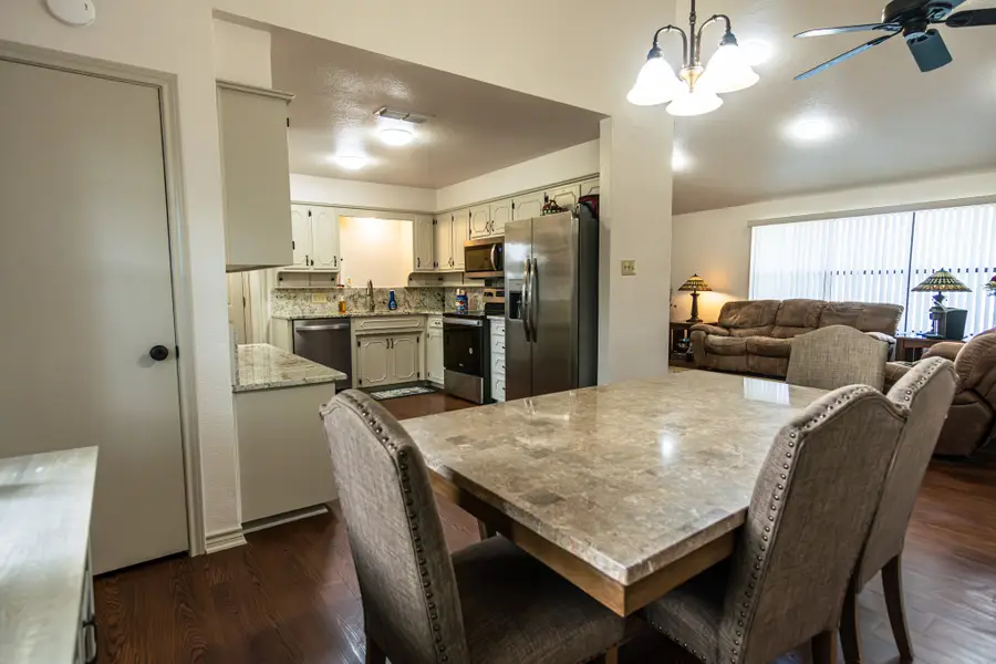 2100 Albert Broadfoot, Bonham, TX 75418 - #3