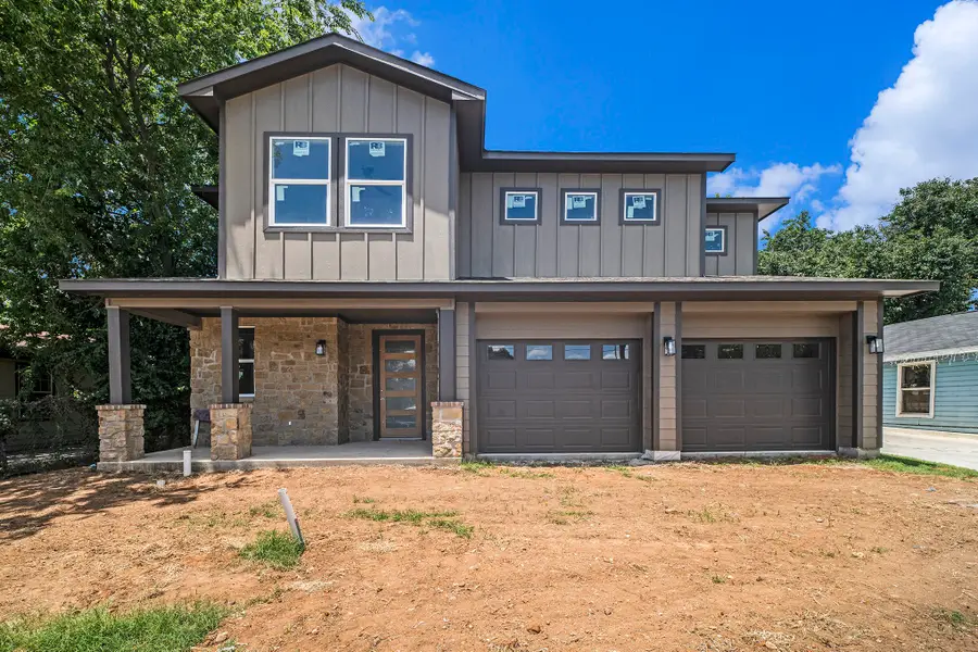 2705 12th Street, Fort Worth, TX 76111 - Image #2