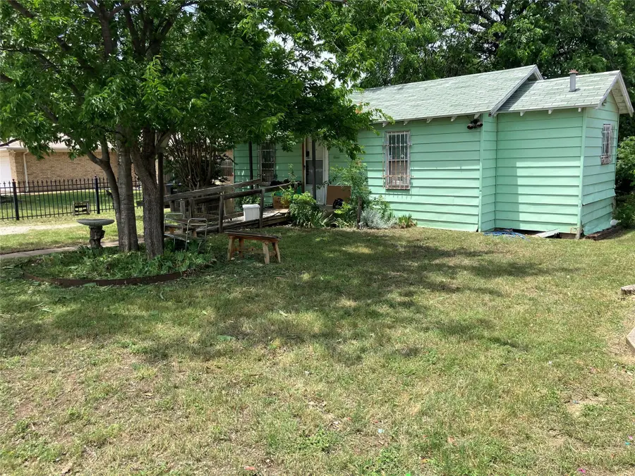 5930 Bonnell Avenue, Fort Worth, TX 76107 - Image #2