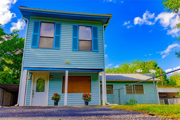 389 Hillcrest Circle, Gordonville, TX 76245