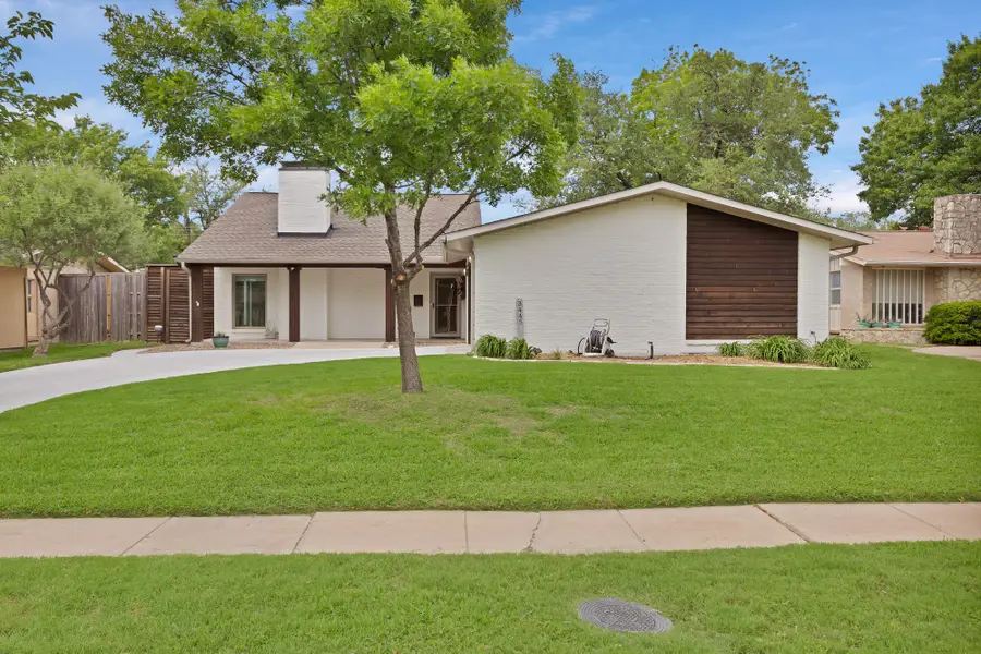 3445 High Vista Drive, Dallas, TX 75234 - #3
