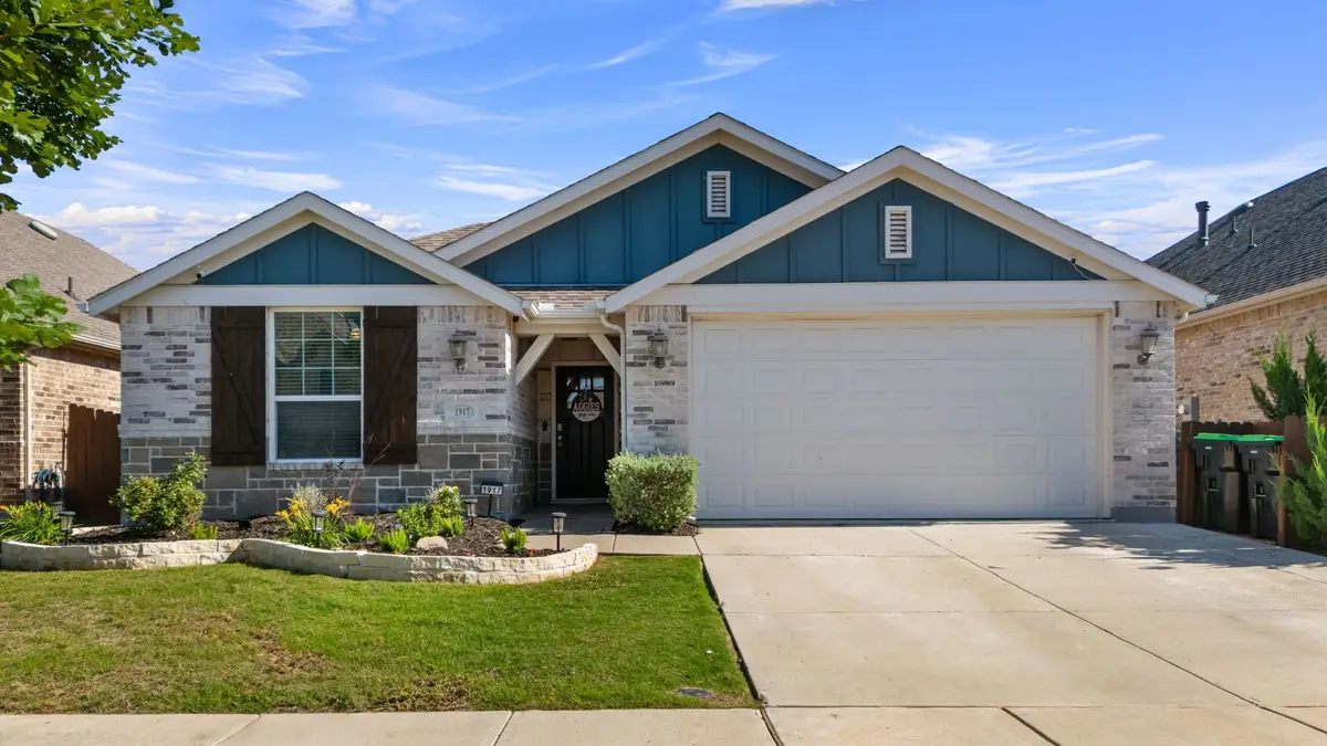 1917 Campground Way, Aubrey, TX 76227 - Image #1