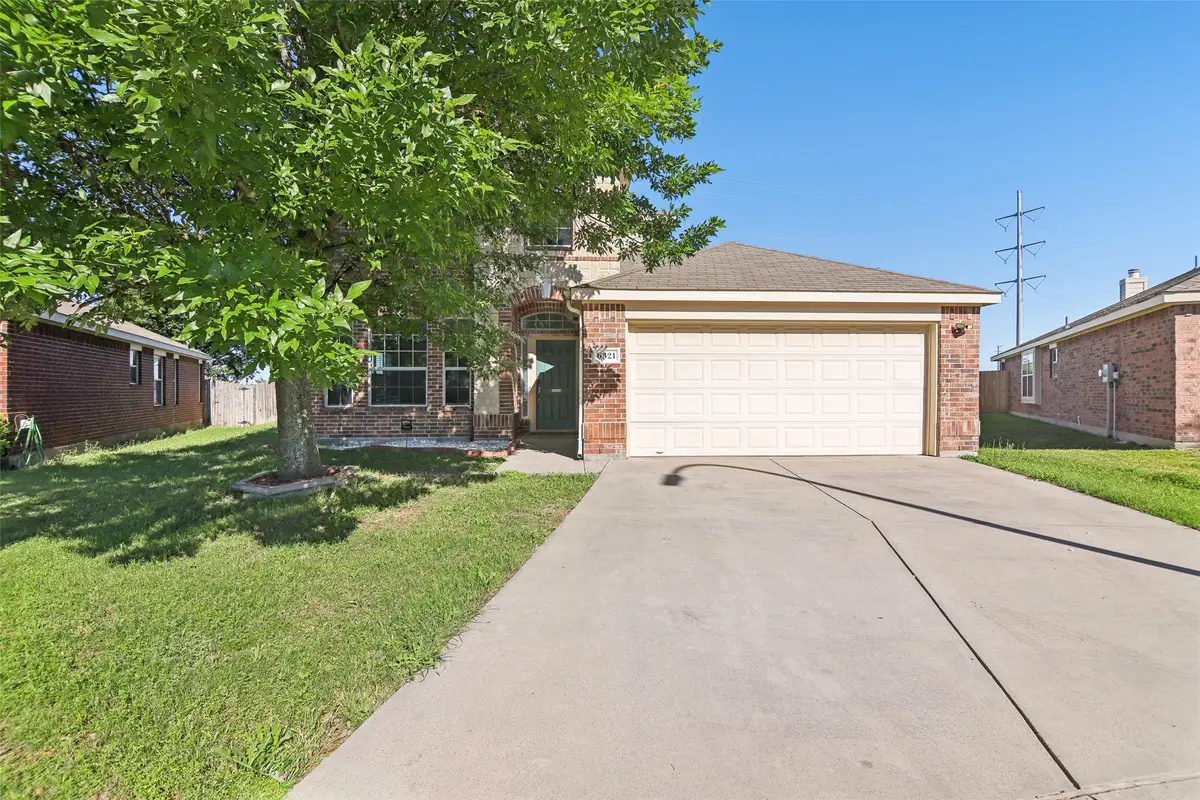 6321 Stone Lake Drive, Fort Worth, TX 76179 - Image #1