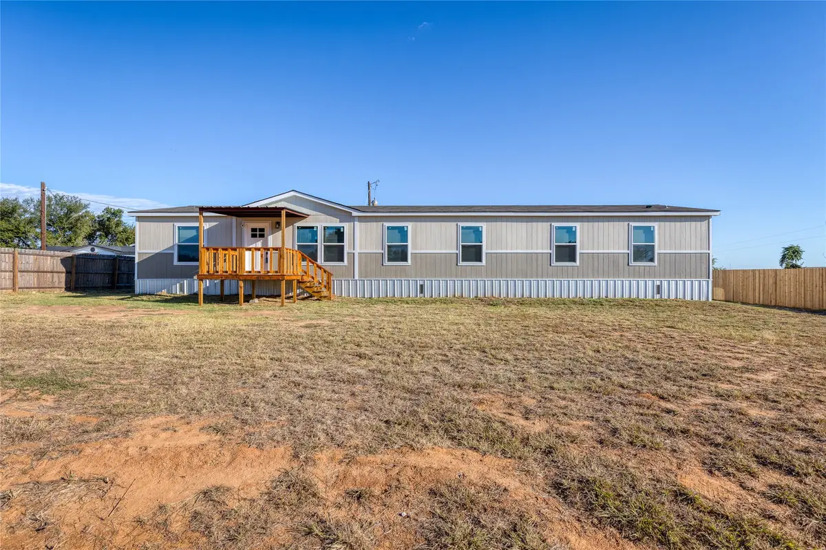 510 Peel Road, Springtown, TX 76082 - Image #1
