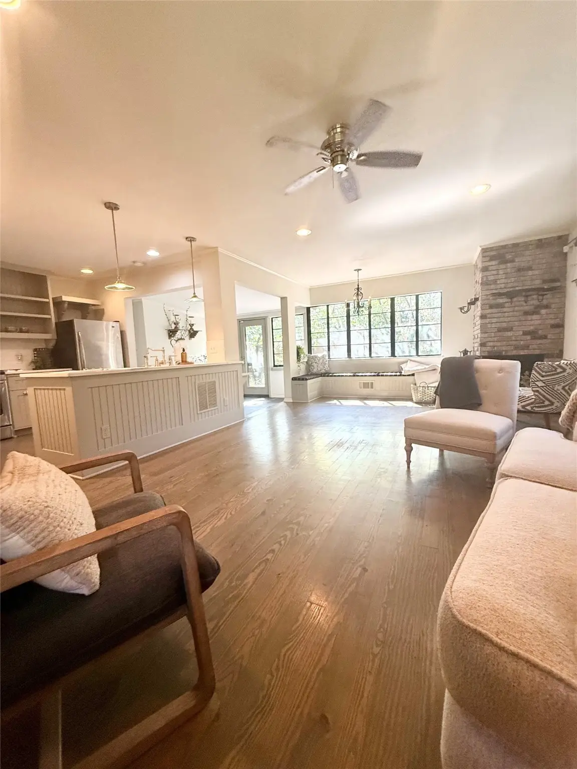 2850 Claudette Avenue, Dallas, TX 75211 - Image #1