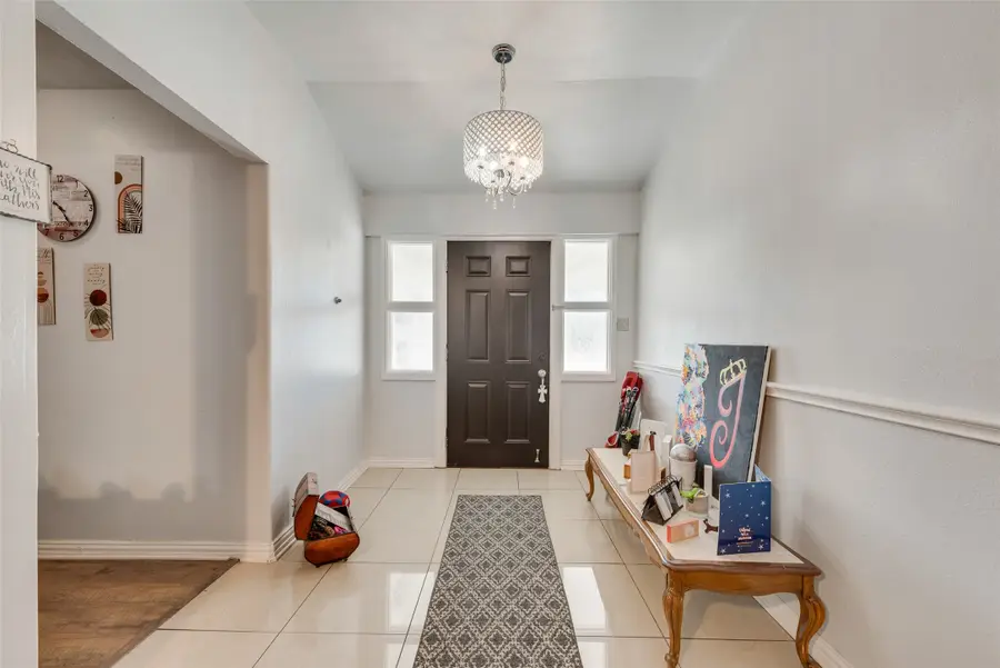 4732 Darla Drive, Fort Worth, TX 76132 - Image #3