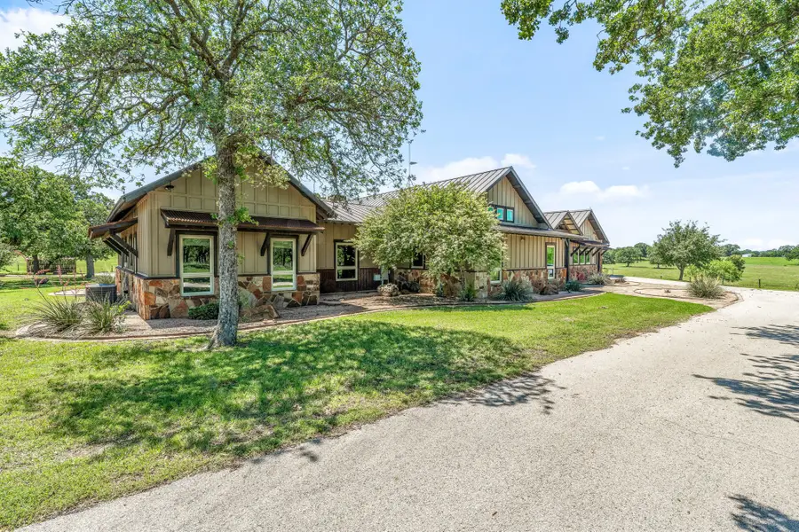 468 Davis Road, Lipan, TX 76462 - Image #3
