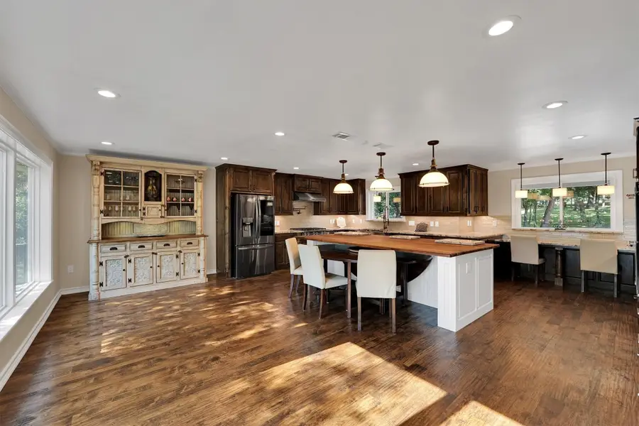 3367 Crawford Drive, Corinth, TX 76210 - Image #2