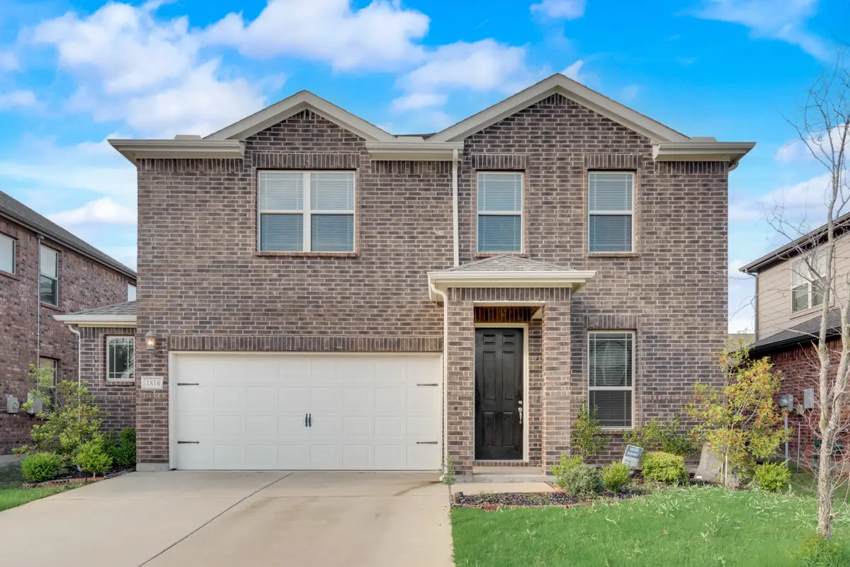 1816 Tomahawk Trail, Aubrey, TX 76227 - Image #1