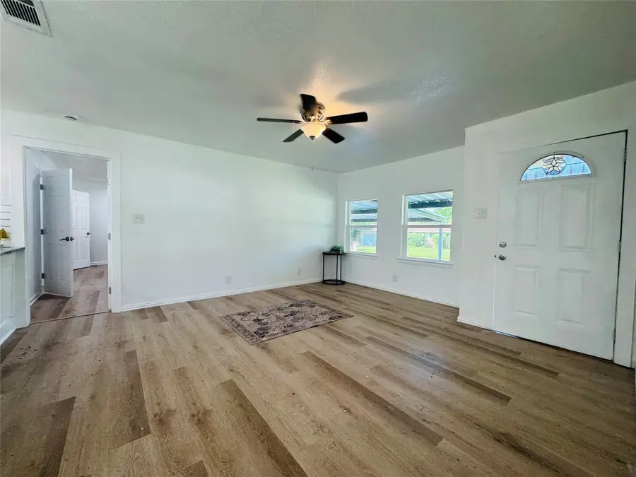 2719 S 27th, Waco, TX 76706 - Image #3