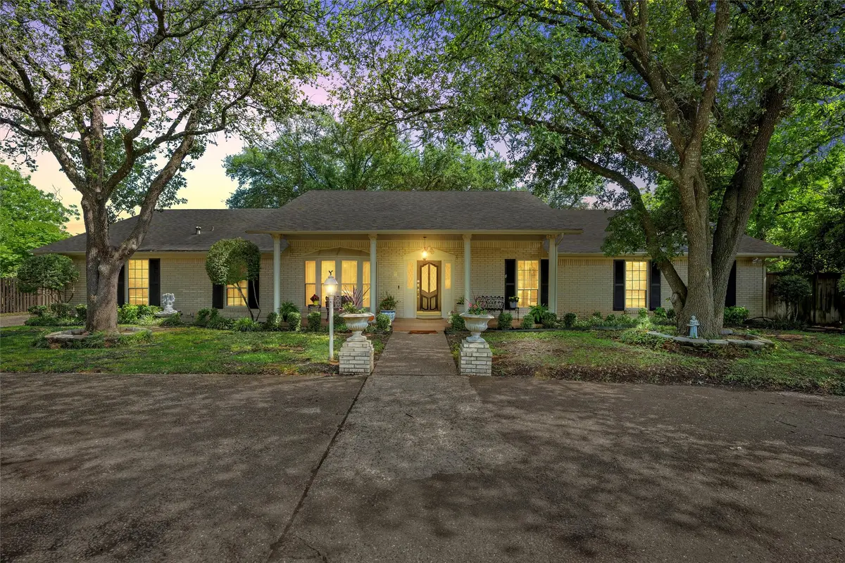 3400 Dever Drive, Waco, TX 76708 - Image #1